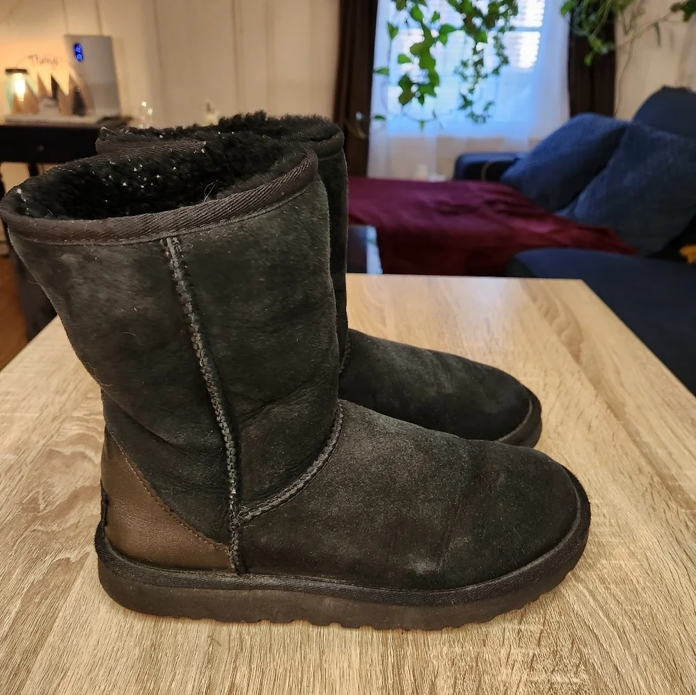 UGG Black Suede and Leather Boots - Picture 3 of 6